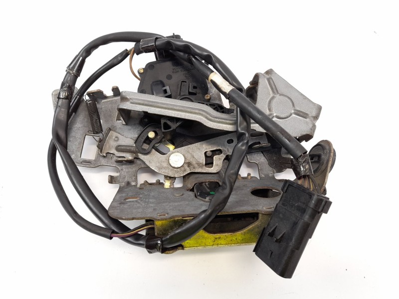 Recambio de cerradura puerta trasera derecha para chrysler voyager (rg) 2.5 crd cat referencia OEM IAM   