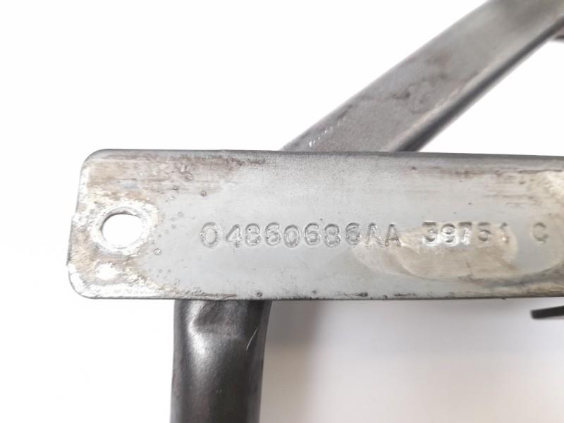 Recambio de bisagra para chrysler voyager (rg) 2.5 crd cat referencia OEM IAM 04860686AA  