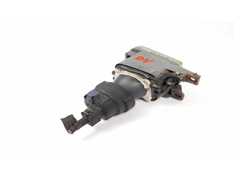 Recambio de faro antiniebla trasero izquierdo para volkswagen vento (1h2) 1.9 td referencia OEM IAM 301139353  