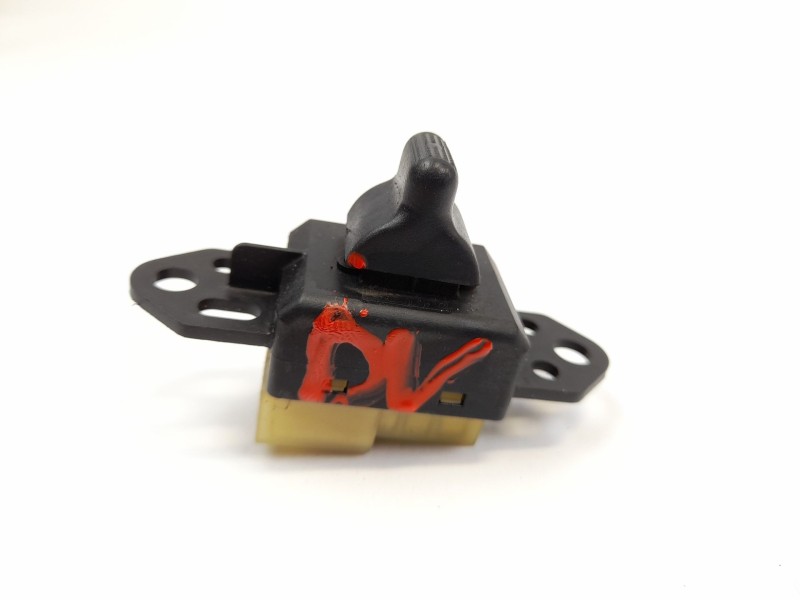 Recambio de mando elevalunas delantero derecho para chrysler voyager (rg) 2.5 crd cat referencia OEM IAM 04685727AB  