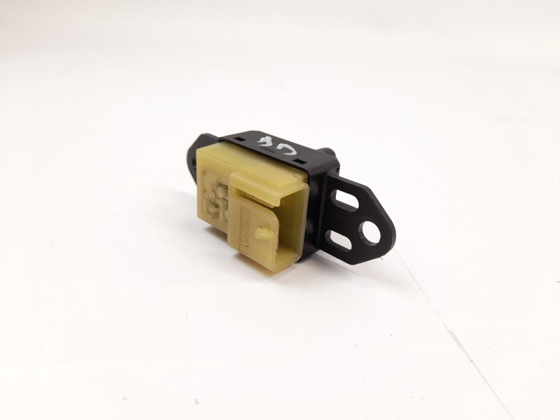 Recambio de mando elevalunas delantero derecho para chrysler voyager (rg) 2.5 crd cat referencia OEM IAM 04685727AB  
