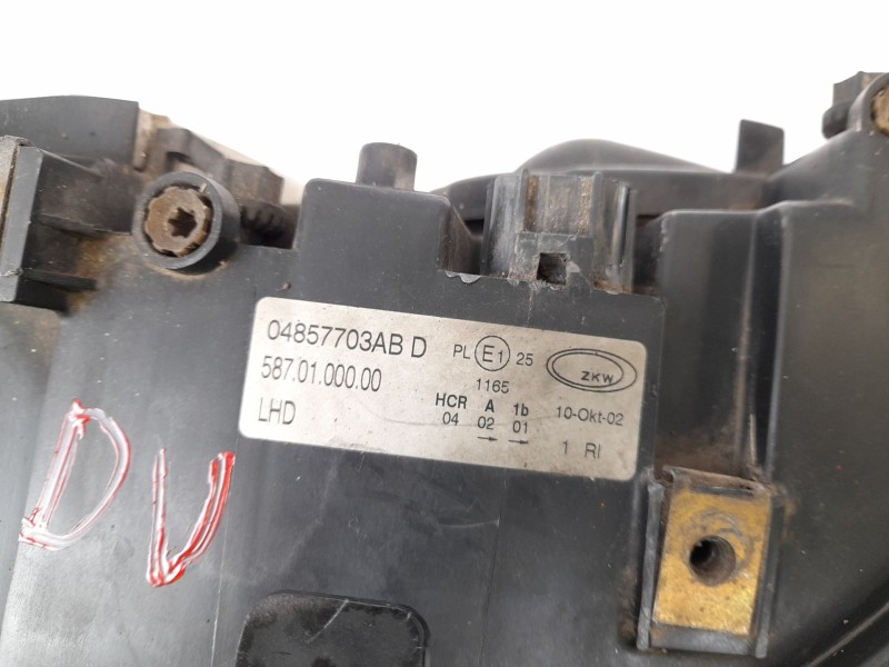 Recambio de faro izquierdo para chrysler voyager (rg) 2.5 crd cat referencia OEM IAM 5870100000  
