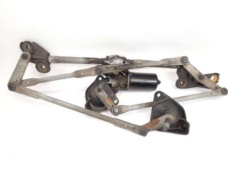 Recambio de motor limpia delantero para chrysler voyager (rg) 2.5 crd cat referencia OEM IAM 24002763  