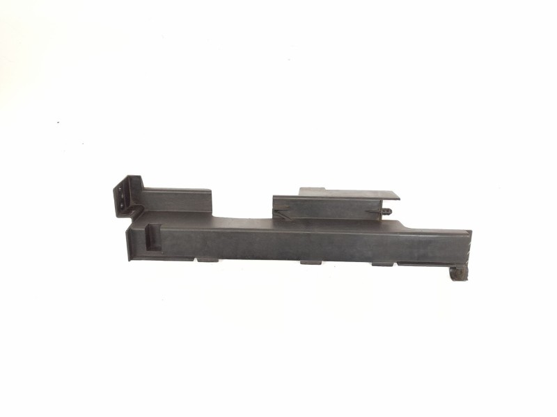 Recambio de moldura para chrysler voyager (rg) 2.5 crd cat referencia OEM IAM 868506T  