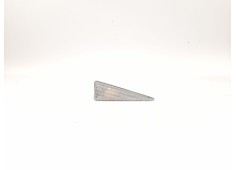 Recambio de piloto lateral izquierdo para renault scenic ii 1.9 dci diesel referencia OEM IAM 8200027150  0215100