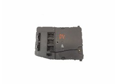 Recambio de caja reles / fusibles para renault scenic ii 1.9 dci diesel referencia OEM IAM 8200309693  S118400310L