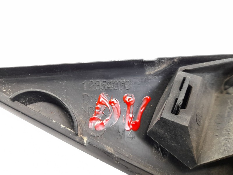 Recambio de retrovisor derecho para renault scenic ii 1.9 dci diesel referencia OEM IAM 12354070  