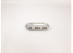 Recambio de luz interior para renault scenic ii 1.9 dci diesel referencia OEM IAM 8200073234  