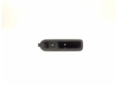 Recambio de mando elevalunas trasero derecho para renault scenic ii 1.9 dci diesel referencia OEM IAM 156013870  