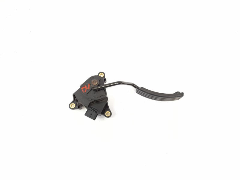 Recambio de pedal acelerador para renault scenic ii 1.9 dci diesel referencia OEM IAM 8200159647  