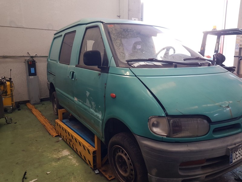 nissan serena (c23) del año 1995