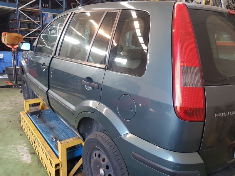 ford fusion (cbk) del año 2004