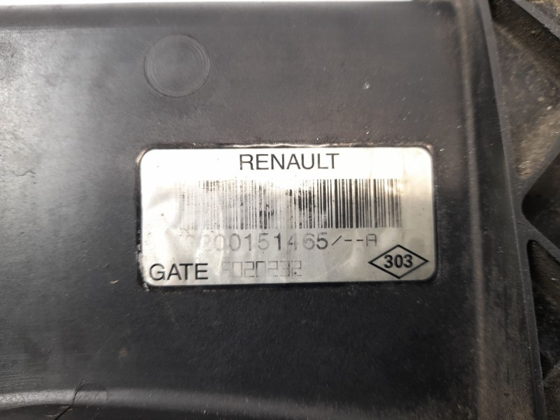 Recambio de electroventilador para renault scenic ii 1.9 dci diesel referencia OEM IAM 8200151465A 8240357 5020232