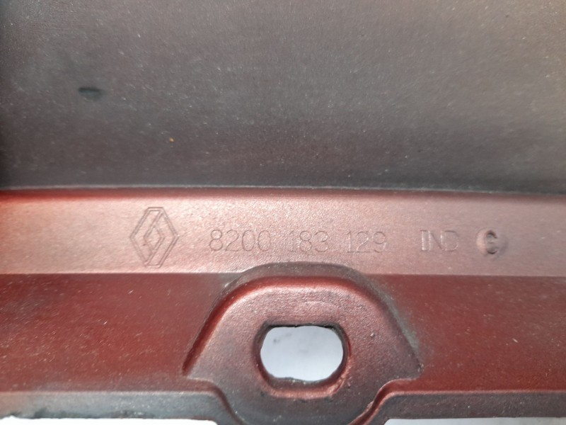 Recambio de rejilla delantera para renault scenic ii 1.9 dci diesel referencia OEM IAM 8200183129 8200140330 8200140329