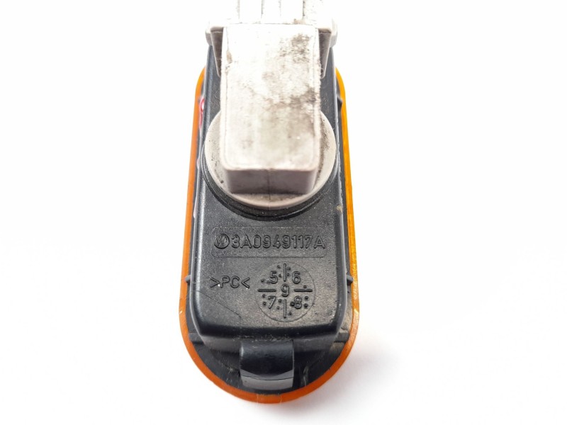 Recambio de piloto lateral izquierdo para seat ibiza ii (6k1) 1.9 d referencia OEM IAM 3A0949117A  