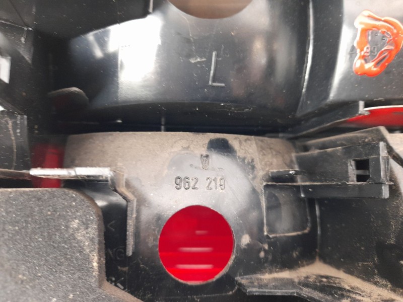 Recambio de piloto trasero izquierdo para seat ibiza ii (6k1) 1.9 d referencia OEM IAM 962219  