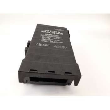 CAJA RELES / FUSIBLES 84727558AC 