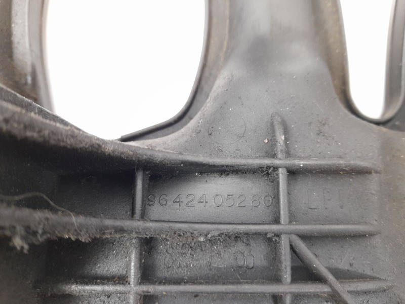 Recambio de colector admision para citroen c15 ranchera familiar 1.9 d referencia OEM IAM 9642405280  