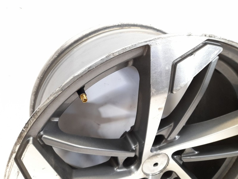 Recambio de llanta para audi a6 c6 (4f2) 3.0 tdi quattro avant referencia OEM IAM   