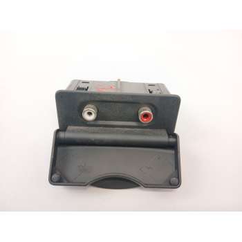 CONECTOR USB / AUX 280230001 