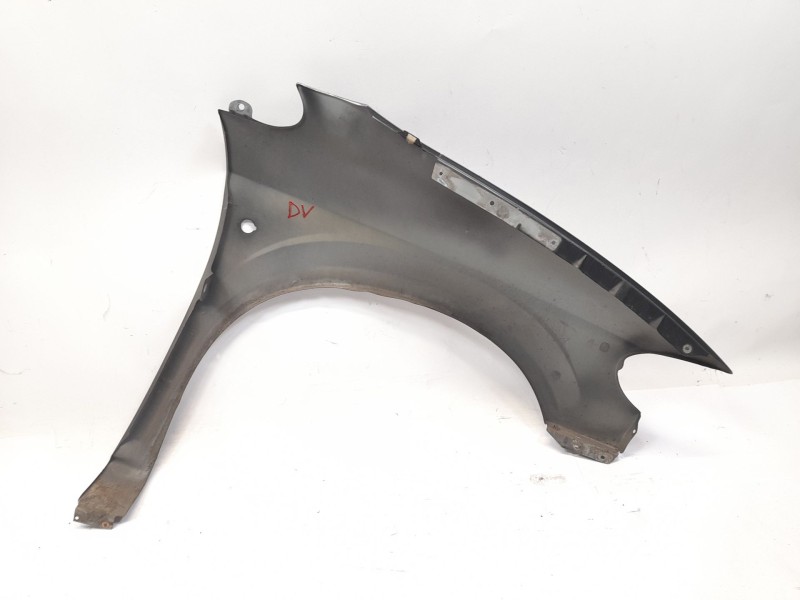 Recambio de aleta delantera izquierda para chrysler voyager (rg) 2.5 crd cat referencia OEM IAM   