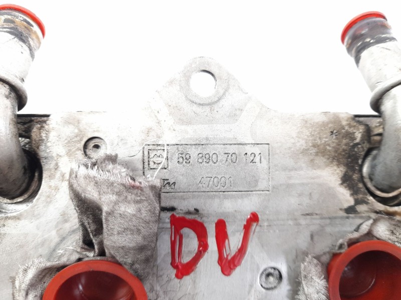 Recambio de enfriador aceite motor para opel vectra b (j96) 2.0 dti 16v (f19) referencia OEM IAM 5989070121  