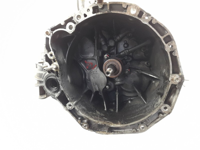Recambio de caja cambios para renault scenic ii 1.9 dci diesel referencia OEM IAM 8200361232  