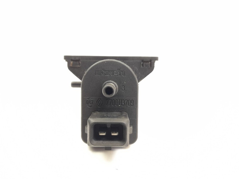 Recambio de valvula aire adicional para renault scenic ii 1.9 dci diesel referencia OEM IAM 7700113709  