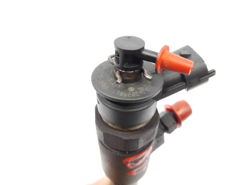 Recambio de inyector para citroen c3 1.4 hdi premier referencia OEM IAM 786280  0445110135