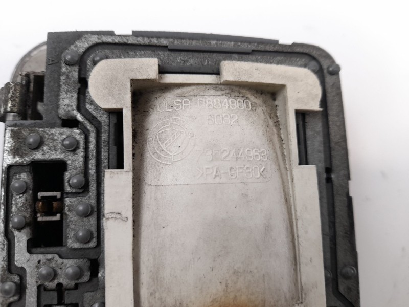 Recambio de luz interior para citroen jumper furgon 2.2hdi 120 referencia OEM IAM 735244963  0884900