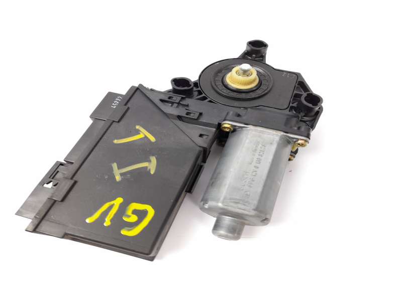 MOTOR ELEVALUNAS TRASERO IZQUIERDO 8E0959801A 