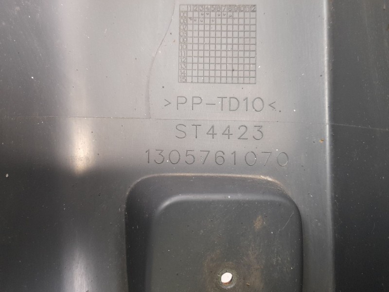 Recambio de puntera paragolpes trasera derecha para citroen jumper furgon 2.2hdi 120 referencia OEM IAM 1305761070  