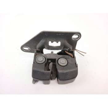 CERRADURA MALETERO / PORTON 