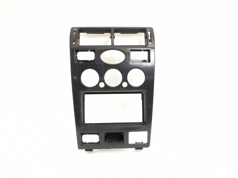Recambio de moldura para ford mondeo iii (b5y) 2.5 v6 24v referencia OEM IAM 1S7118522  