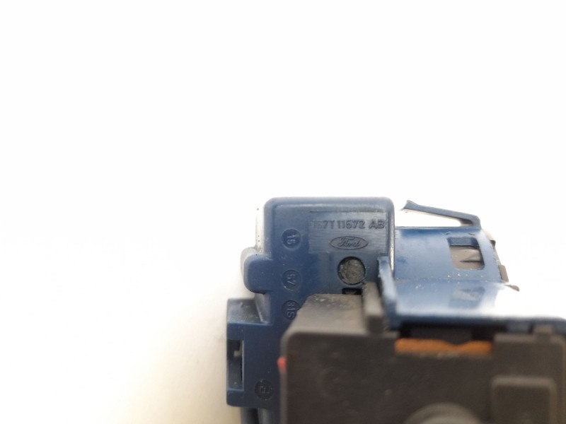 Recambio de interruptor para ford mondeo iii (b5y) 2.5 v6 24v referencia OEM IAM 1S7T11572AB  