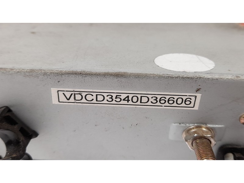 Recambio de sistema audio / radio cd para ford transit autobús (e_ _) 2.0 di (f_e_, f_f_, f_g_) referencia OEM IAM VDCD3540D3660