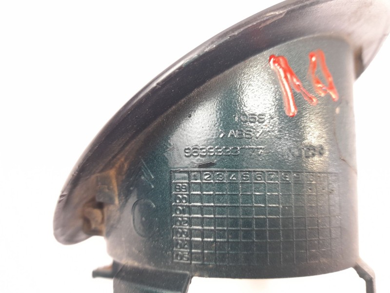 Recambio de moldura para citroen xsara picasso (n68) 2.0 hdi referencia OEM IAM 9639333777  