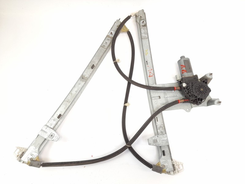 Recambio de elevalunas delantero derecho para citroen xsara picasso (n68) 2.0 hdi referencia OEM IAM 0130821900  