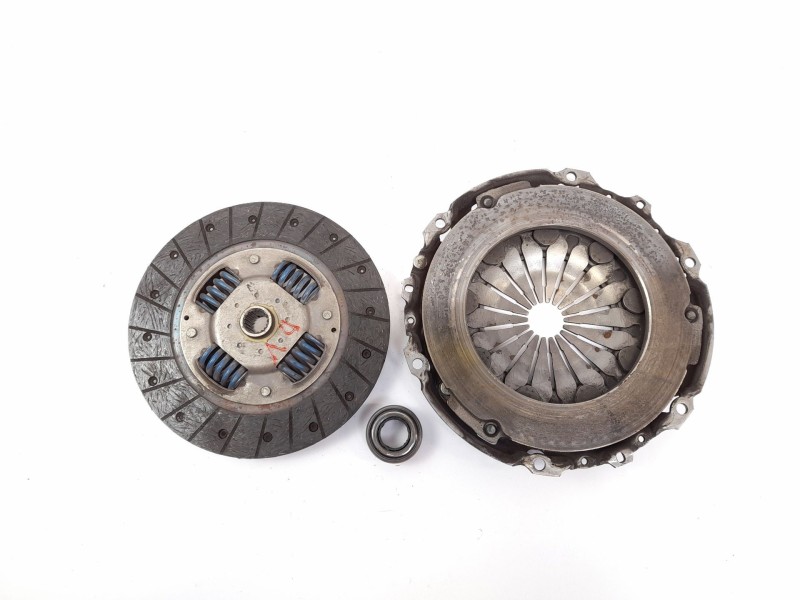 Recambio de kit embrague para citroen xsara picasso (n68) 2.0 hdi referencia OEM IAM 230DNG4700  