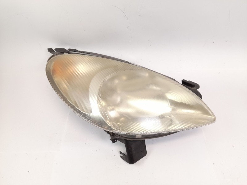 Recambio de faro derecho para citroen xsara picasso (n68) 2.0 hdi referencia OEM IAM   