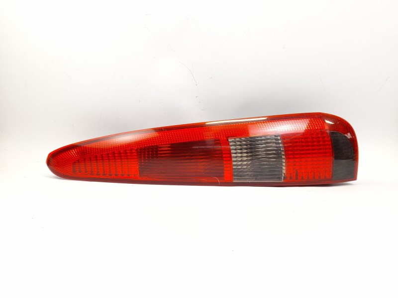 Recambio de piloto trasero derecho para ford fusion (cbk) ambiente referencia OEM IAM 2N1113A602B  301338