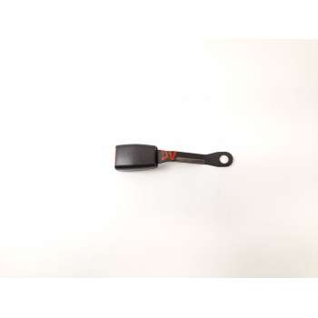 ENGANCHE CINTURON SEGURIDAD DELANTERO DERECHO 