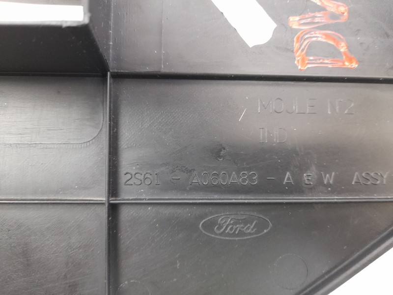 Recambio de moldura para ford fusion (cbk) ambiente referencia OEM IAM 2S61A060A83A  