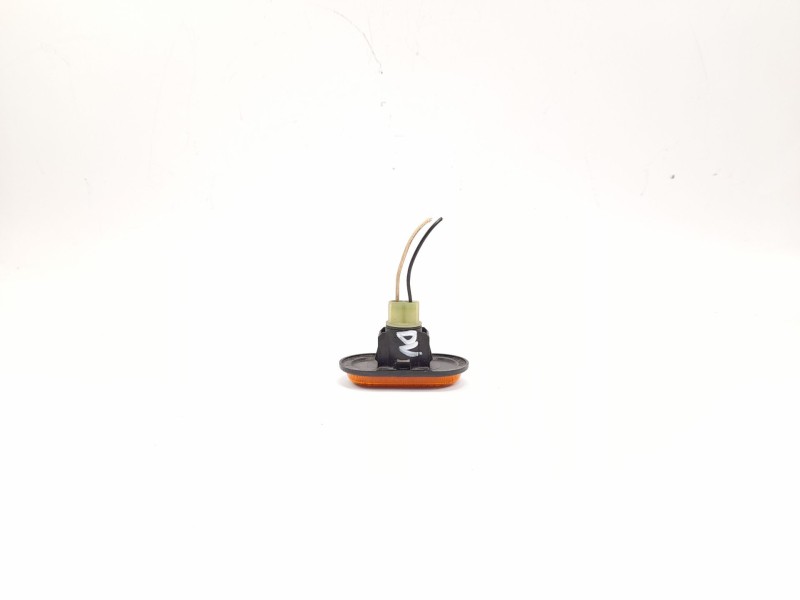 Recambio de piloto lateral izquierdo para renault kangoo 1.2 i referencia OEM IAM 7700847333  13910020