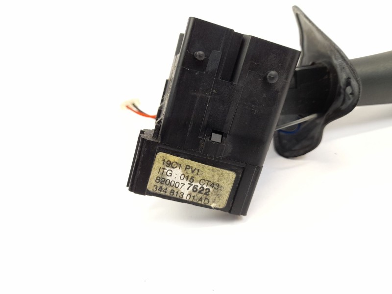 Recambio de mando intermitentes para renault kangoo 1.2 i referencia OEM IAM 8200077622  34481301AD