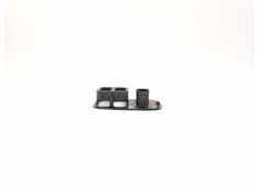 Recambio de moldura para renault kangoo 1.2 i referencia OEM IAM 7700307646   2