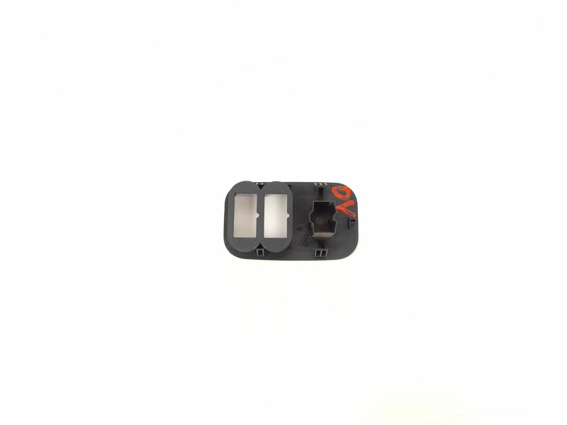 Recambio de moldura para renault kangoo 1.2 i referencia OEM IAM 7700307646  