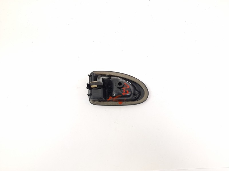 Recambio de maneta interior delantera derecha para renault kangoo 1.2 i referencia OEM IAM 7700830079  91127101
