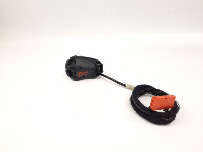 Recambio de mando multifuncion para renault kangoo 1.2 i referencia OEM IAM 7700354903  34435802AD