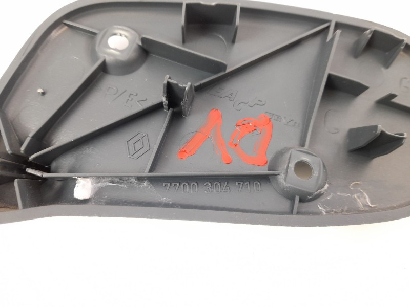 Recambio de moldura para renault kangoo 1.2 i referencia OEM IAM 7700304710  